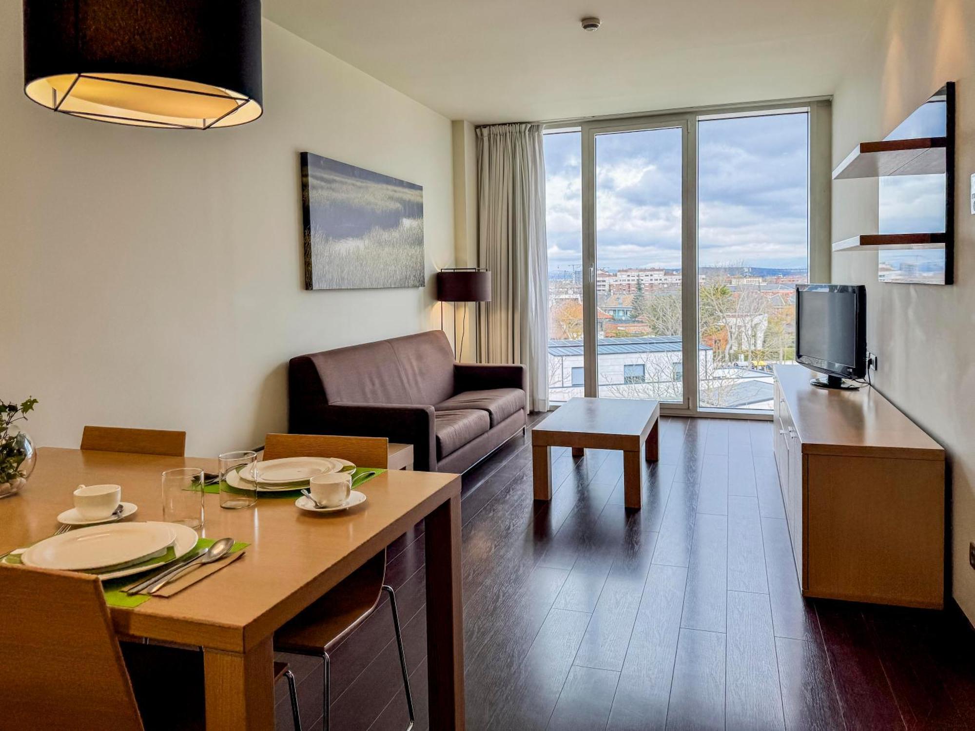 Apartahotel Sercotel Jardines De Uleta 4*